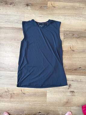 Kenneth Cole Active Men's Mesh Performance Muscle Tank Top - Navy Blue